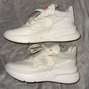 Alexander McQueen White Leather and Suede Oversized Sneakers Size 44 no box